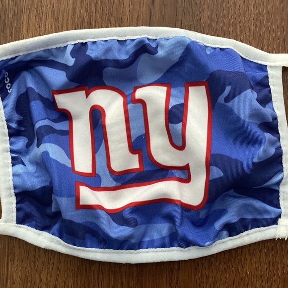 2 New York Giants face masks - Picture 2 of 4